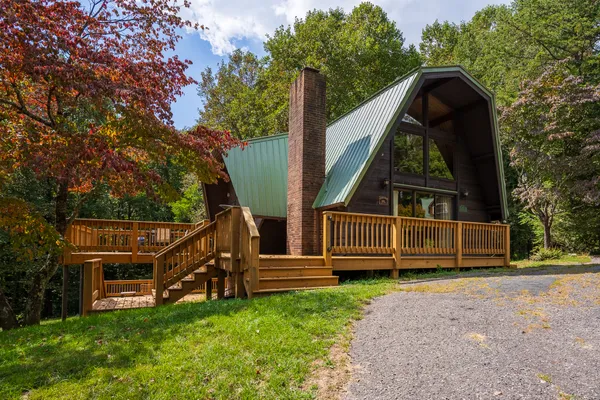 Property front view professional real estate photography Mount Airy NC